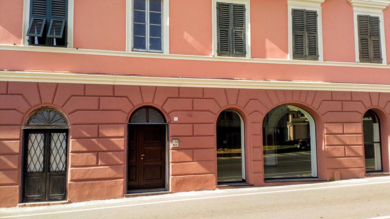 Casa Di Claude 2 Finalmarina Apartment Finale Ligure Exterior photo